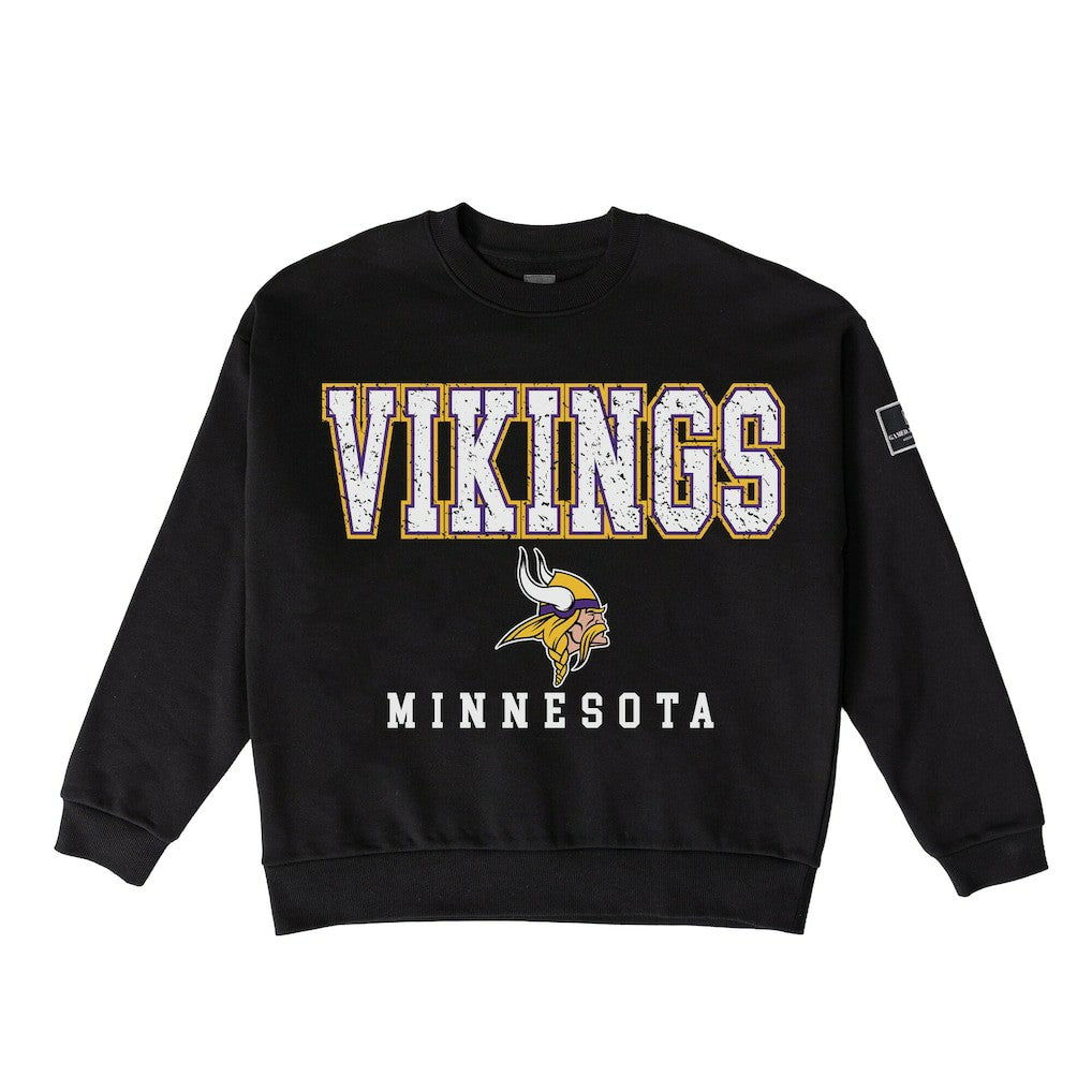 Minnesota Vikings Gameday Couture Women's Oversized Level Up Black Label Premium Fleece Sweatshirt - Black Sweatshirts