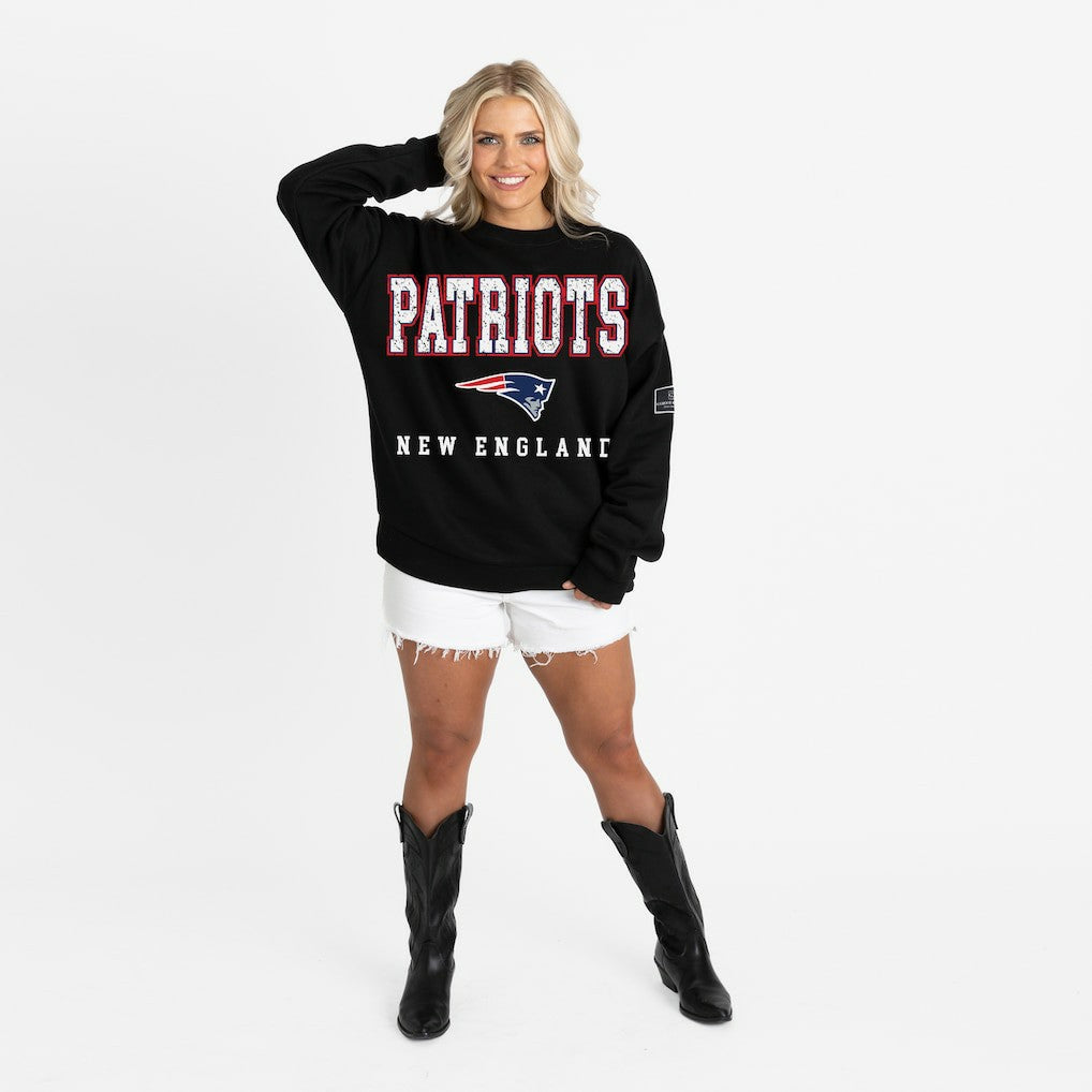 New England Patriots Gameday Couture Women's Oversized Level Up Black Label Premium Fleece Sweatshirt - Black Sweatshirts