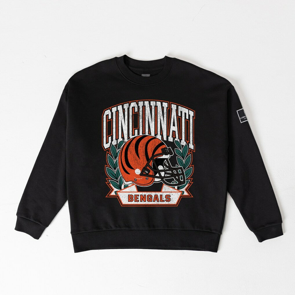 Cincinnati Bengals Gameday Couture Women's Oversized Victory Lane Black Label Premium Fleece Sweatshirt - Black Sweatshirts