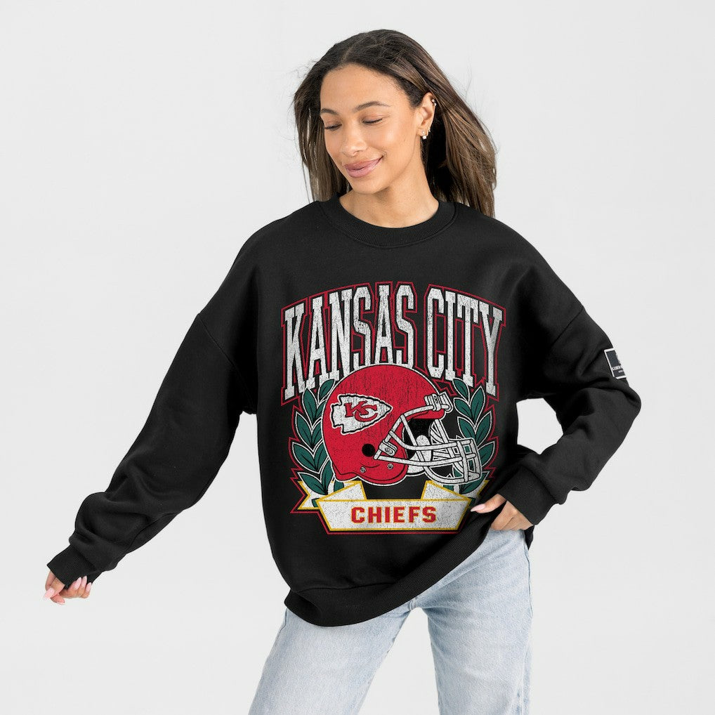 Kansas City Chiefs Gameday Couture Women's Oversized Victory Lane Black Label Premium Fleece Sweatshirt - Black Sweatshirts