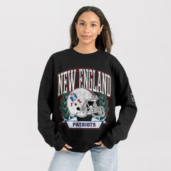 New England Patriots Gameday Couture Women's Oversized Victory Lane Black Label Premium Fleece Sweatshirt - Black Sweatshirts