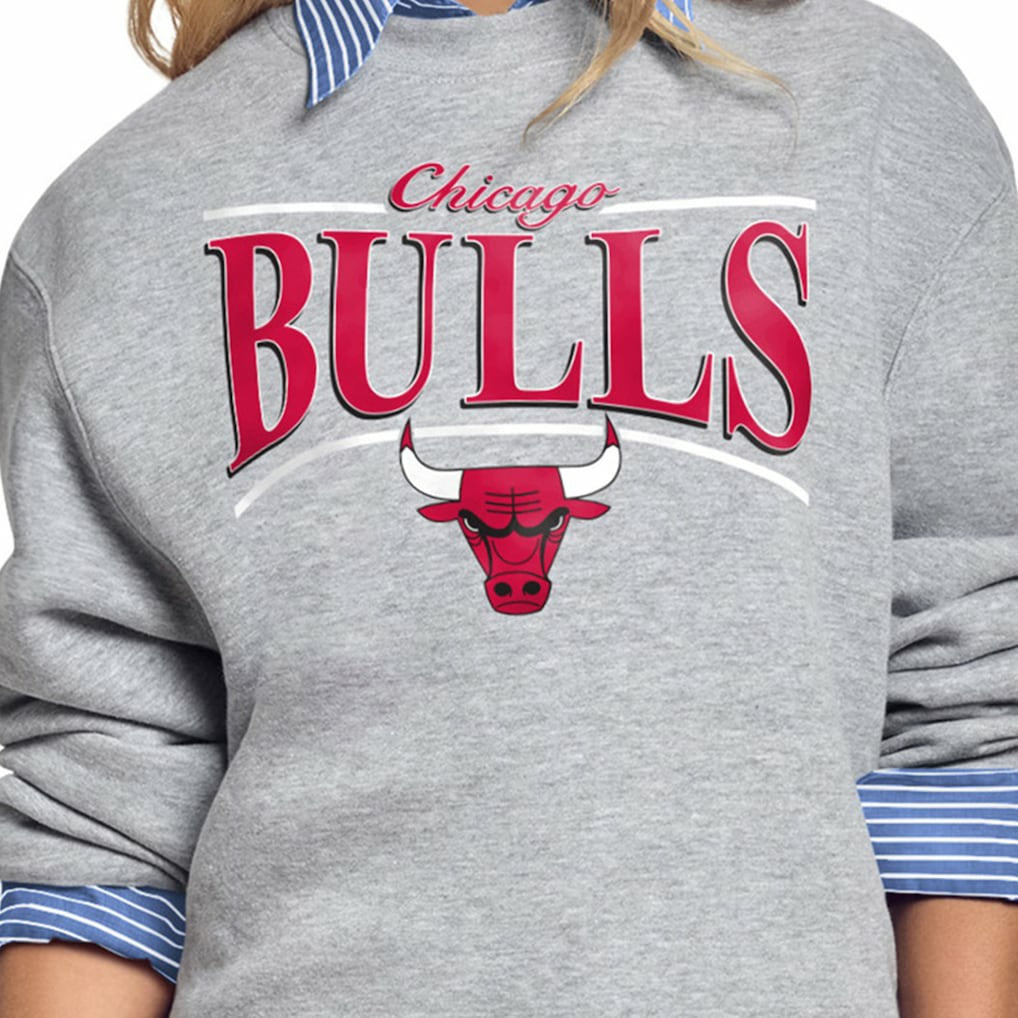 Chicago Bulls Starter Women's Arch Stripe Fleece Crewneck Sweatshirt Gray