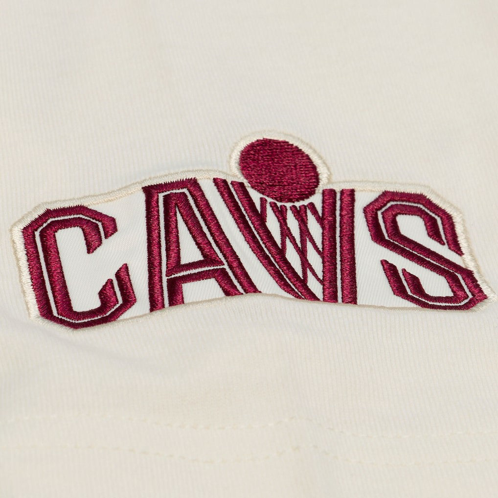 Cleveland Cavaliers Hardwood Classics Chainstitch Premium T-Shirt Cream - Mitchell & Ness