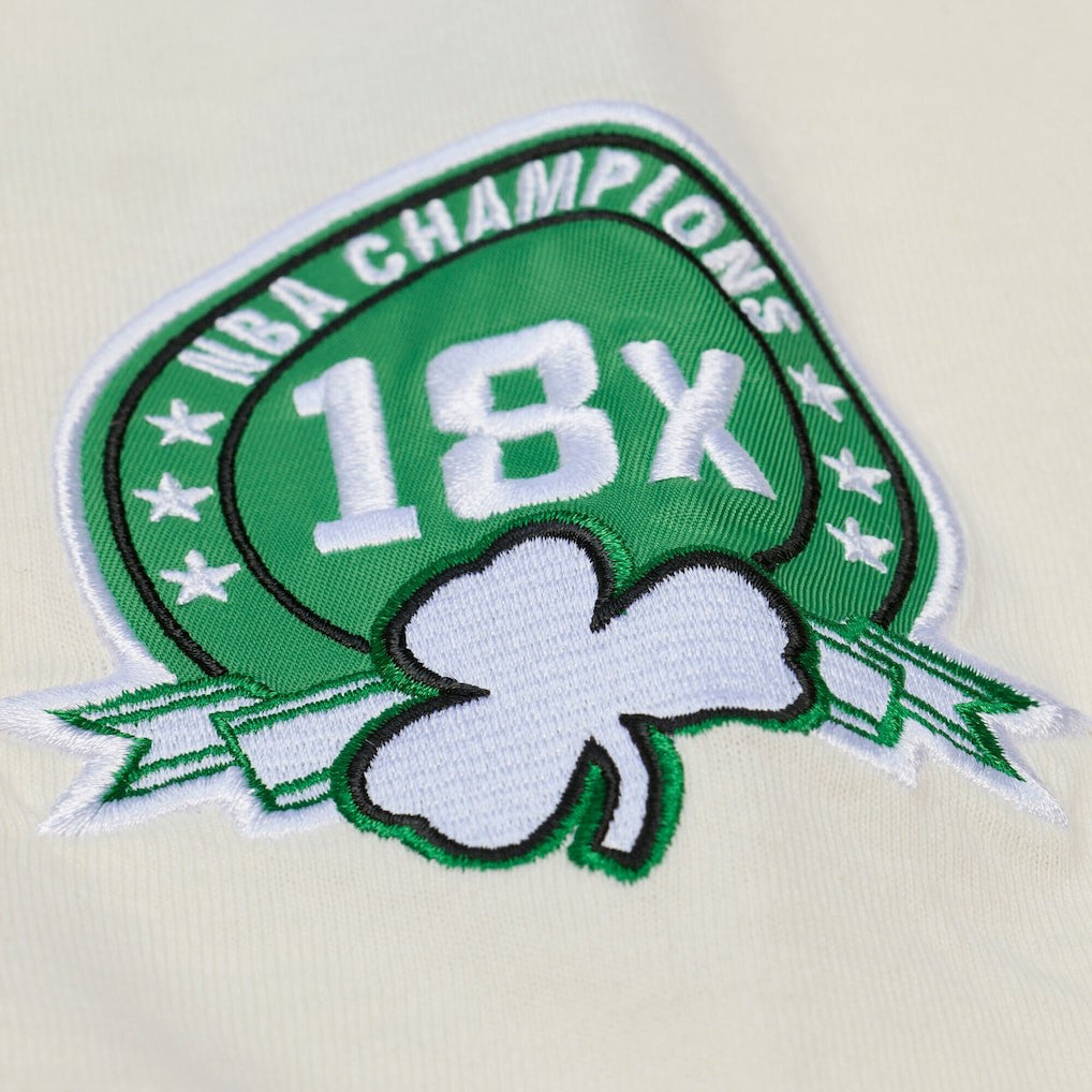 Boston Celtics Hardwood Classics Chainstitch Premium T-Shirt Cream - Mitchell & Ness