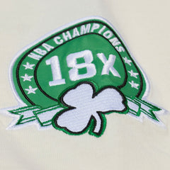 Boston Celtics Hardwood Classics Chainstitch Premium T-Shirt Cream - Mitchell & Ness