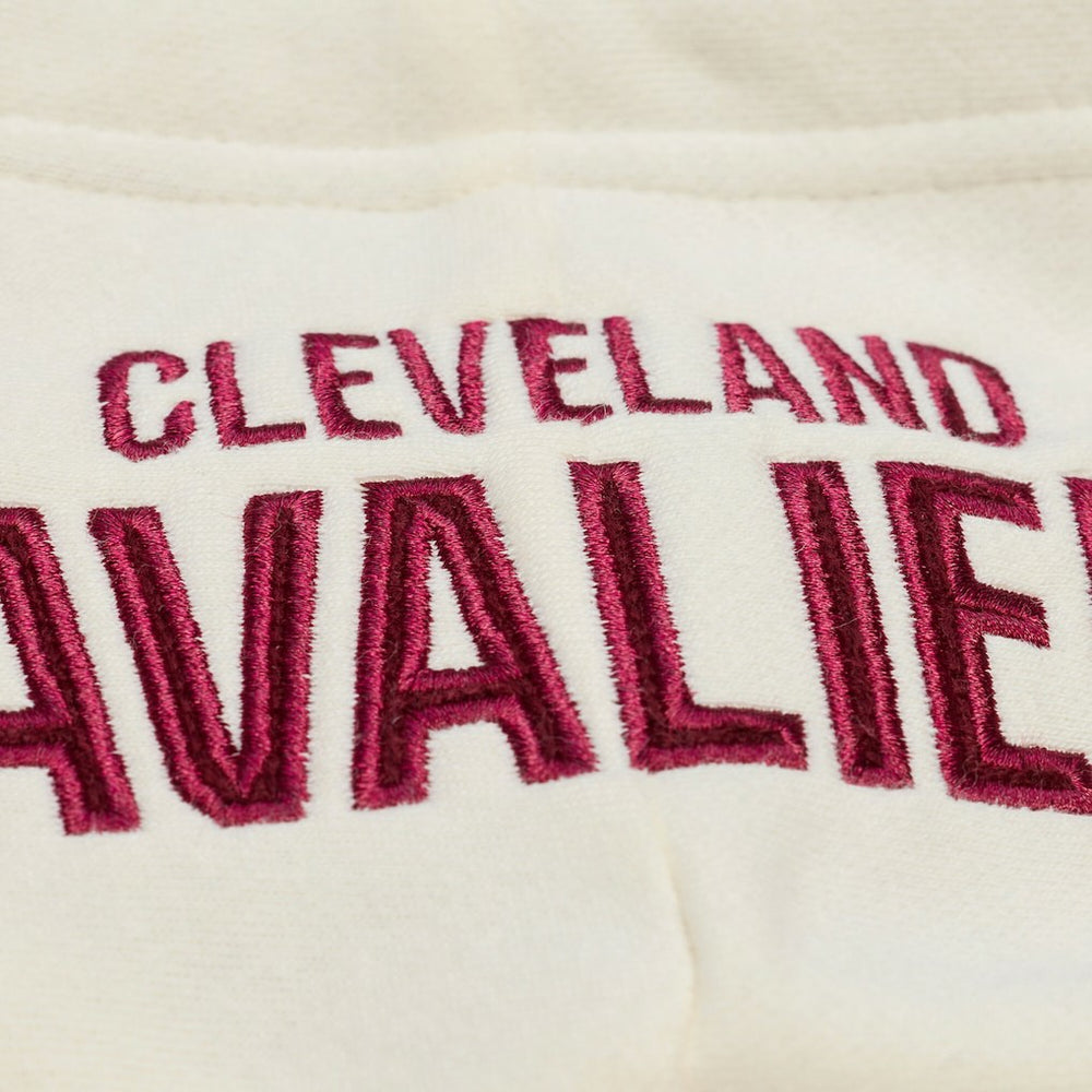 Cleveland Cavaliers Hardwood Classics Chainstitch Premium Fleece Hoodie Cream - Mitchell & Ness