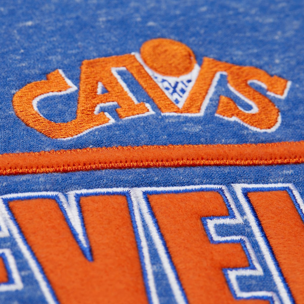 Cleveland Cavaliers Throw It Back Fleece Sweatshirt Royal - Mitchell & Ness