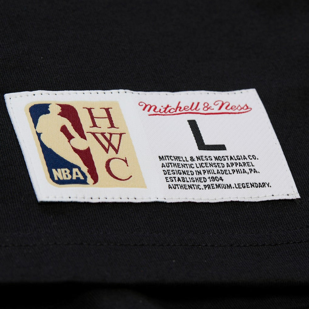 Chicago Bulls Hardwood Classics Throw It Back Premium T-Shirt Black - Mitchell & Ness