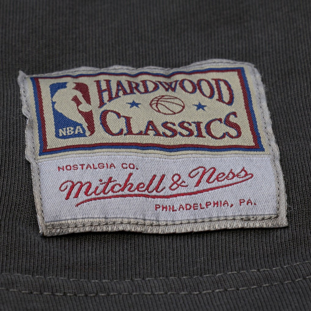 Cleveland Cavaliers Downtown Collection Premium T-Shirt Black - Mitchell & Ness