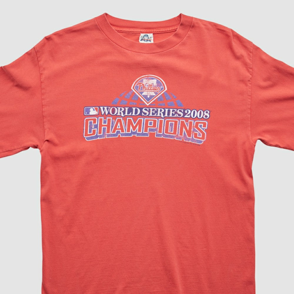 Philadelphia Phillies 2008 Long Sleeve T-Shirt - Red - Vintage T-shirts