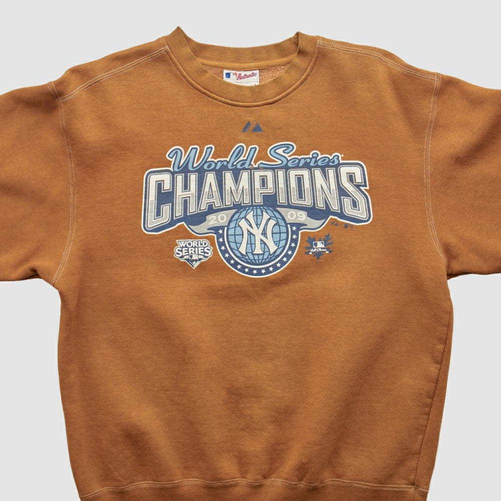 New York Yankees Majestic 2009 Pullover Sweatshirt - Brown - Vintage Pullover