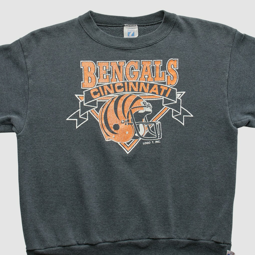 Cincinnati Bengals Logo 7 80s Pullover Sweatshirt - Charcoal Pullover