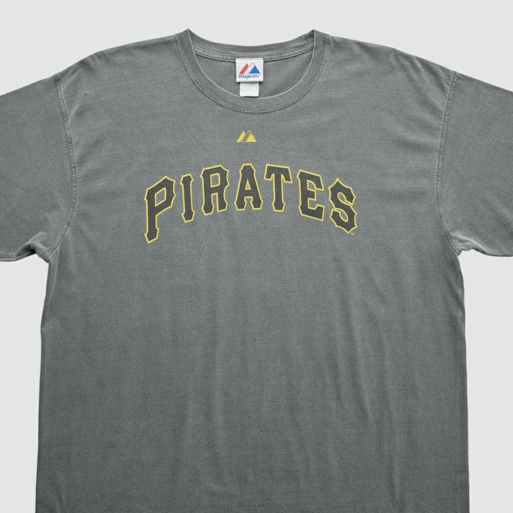 Pittsburgh Pirates Majestic 2010s T-shirt - Dark Heather Gray - XVintage T-shirts