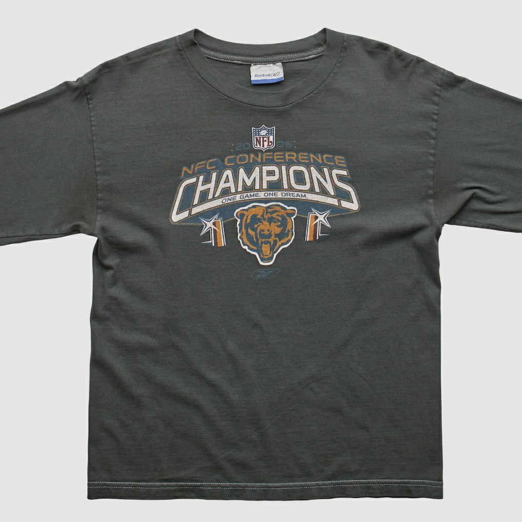Chicago Bears Reebok 2000s Long Sleeve T-shirt - Charcoal T-shirts