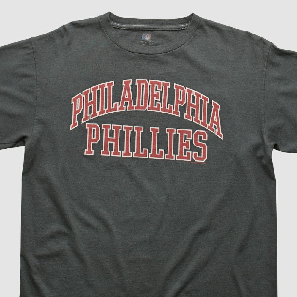 Philadelphia Phillies 2000s T-shirt - Charcoal - Vintage T-shirts