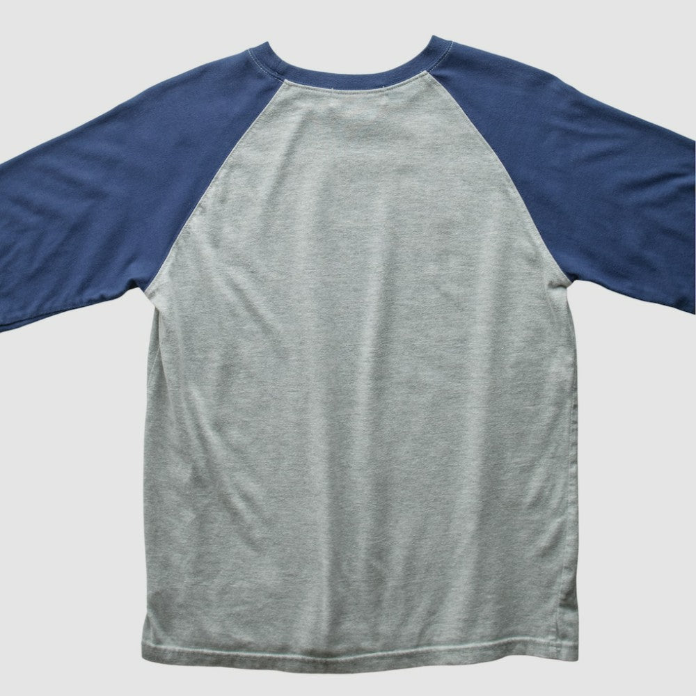 Atlanta Braves Nike 2000s T-shirt - Gray - XVintage T-shirts