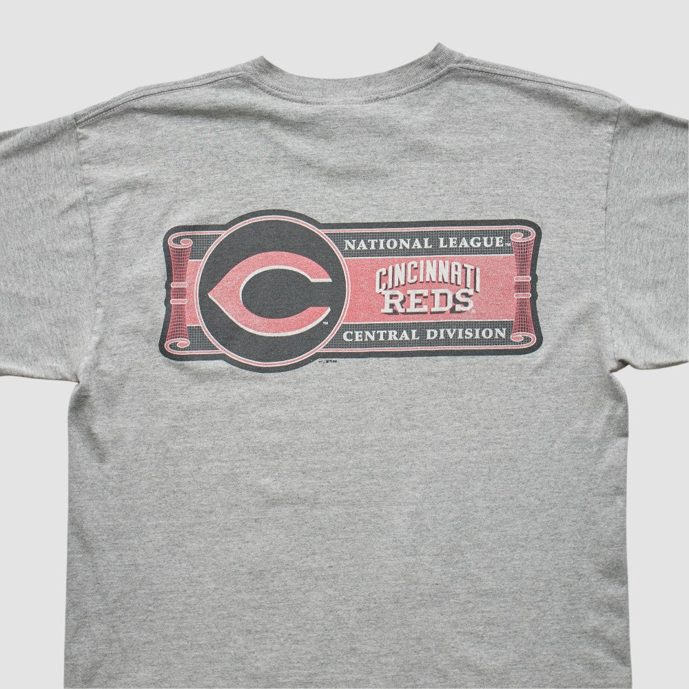 Cincinnati Reds Nike 2000s T-shirt - Heather Gray - Vintage T-shirts
