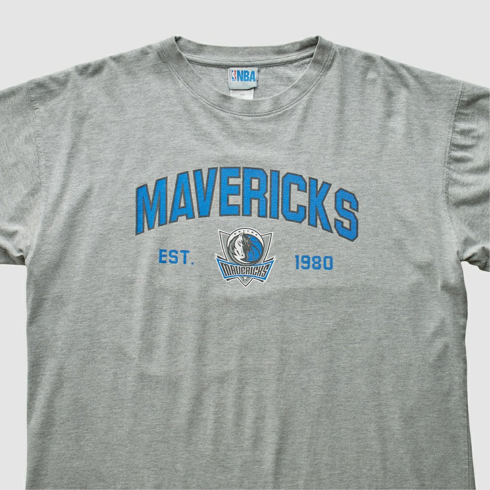Dallas Mavericks NBA 2000s T-shirt Heather Gray Vintage - Vintage