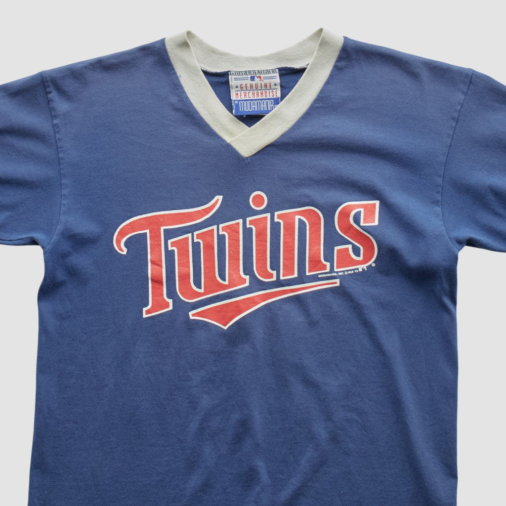Minnesota Twins MLB Genuine Merchandise 90s T-shirt - Blue - XXVintage T-shirts