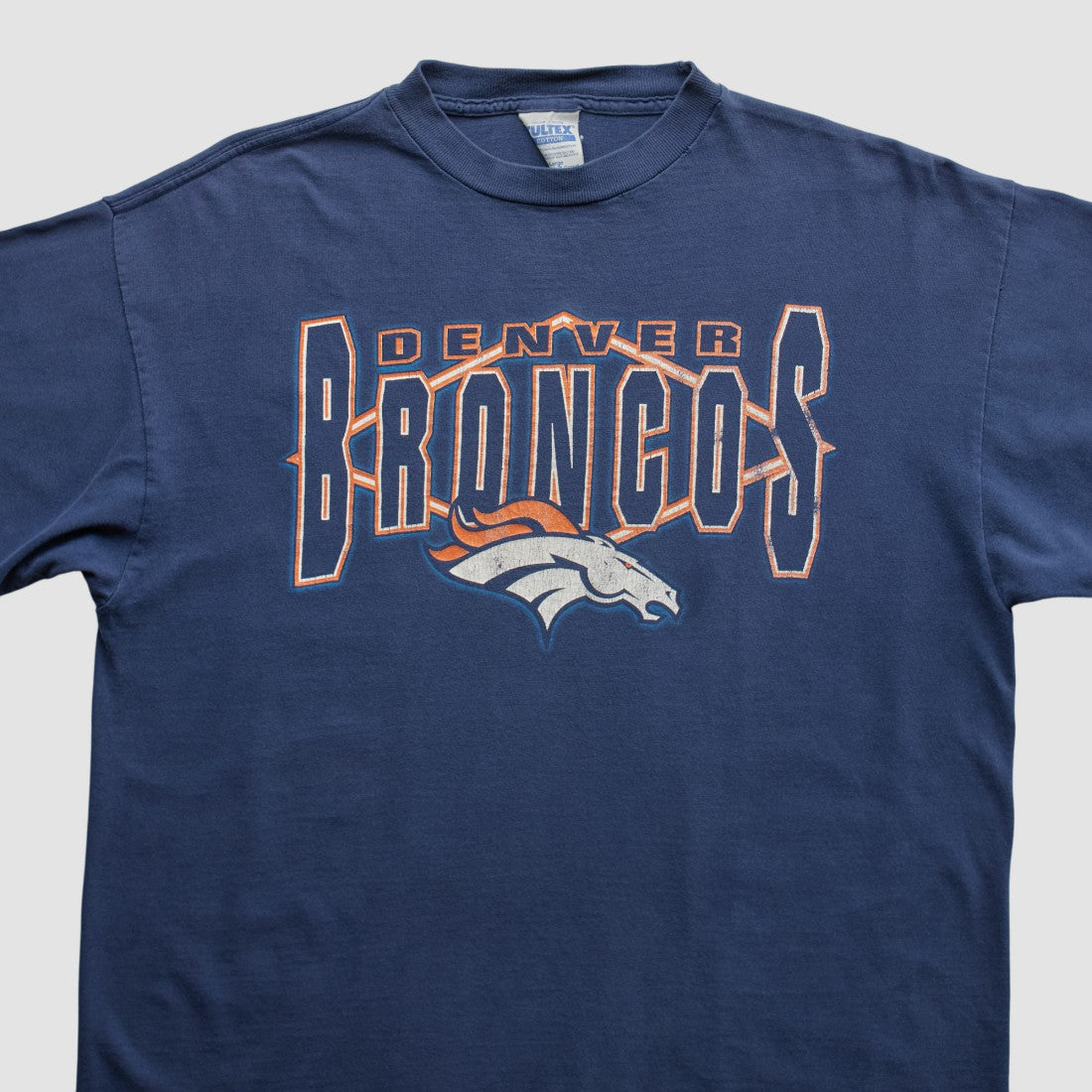 Denver Broncos Tultex 90s T-shirt - Navy T-shirts