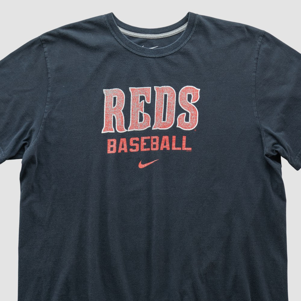 Cincinnati Reds Nike 2010s T-shirt - Navy - Vintage T-shirts