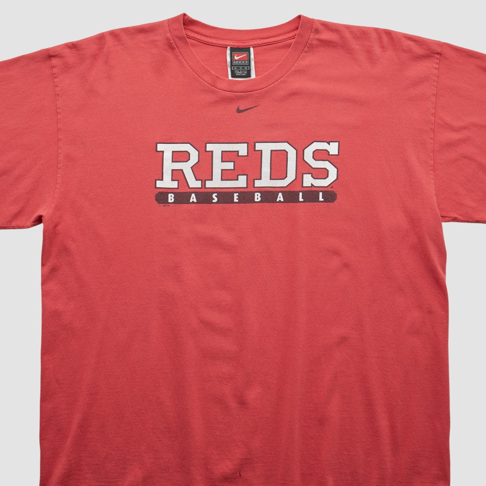 Cincinnati Reds Nike 2000s T-shirt - Red - XVintage T-shirts