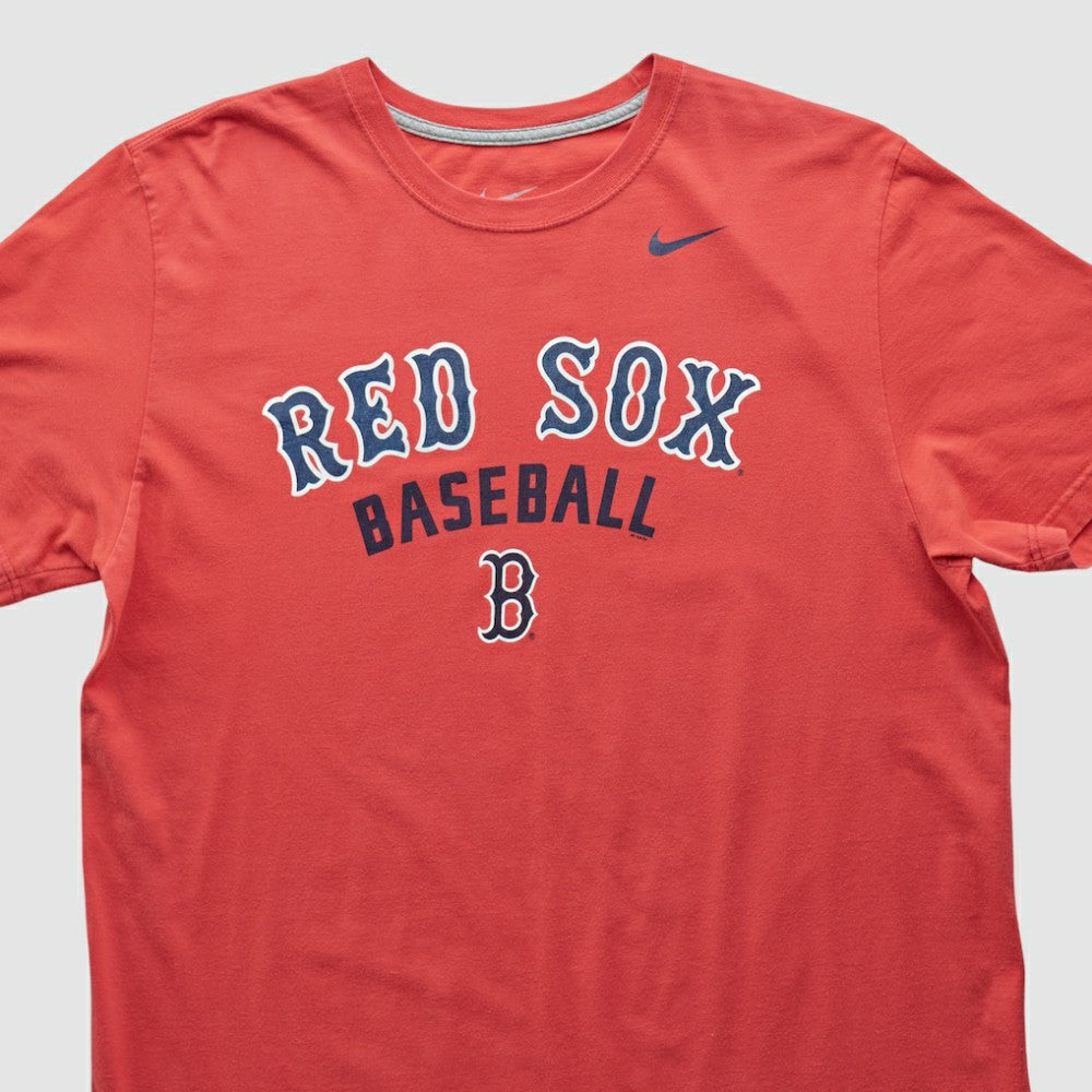 Boston Red Sox Nike 2010s T-shirt - Red - Vintage T-shirts