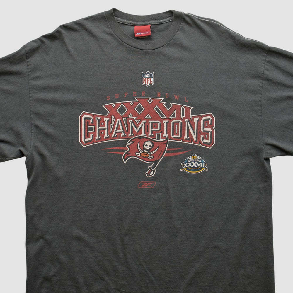 Tampa Bay Buccaneers Reebok 2003 T-shirt - Charcoal T-shirts