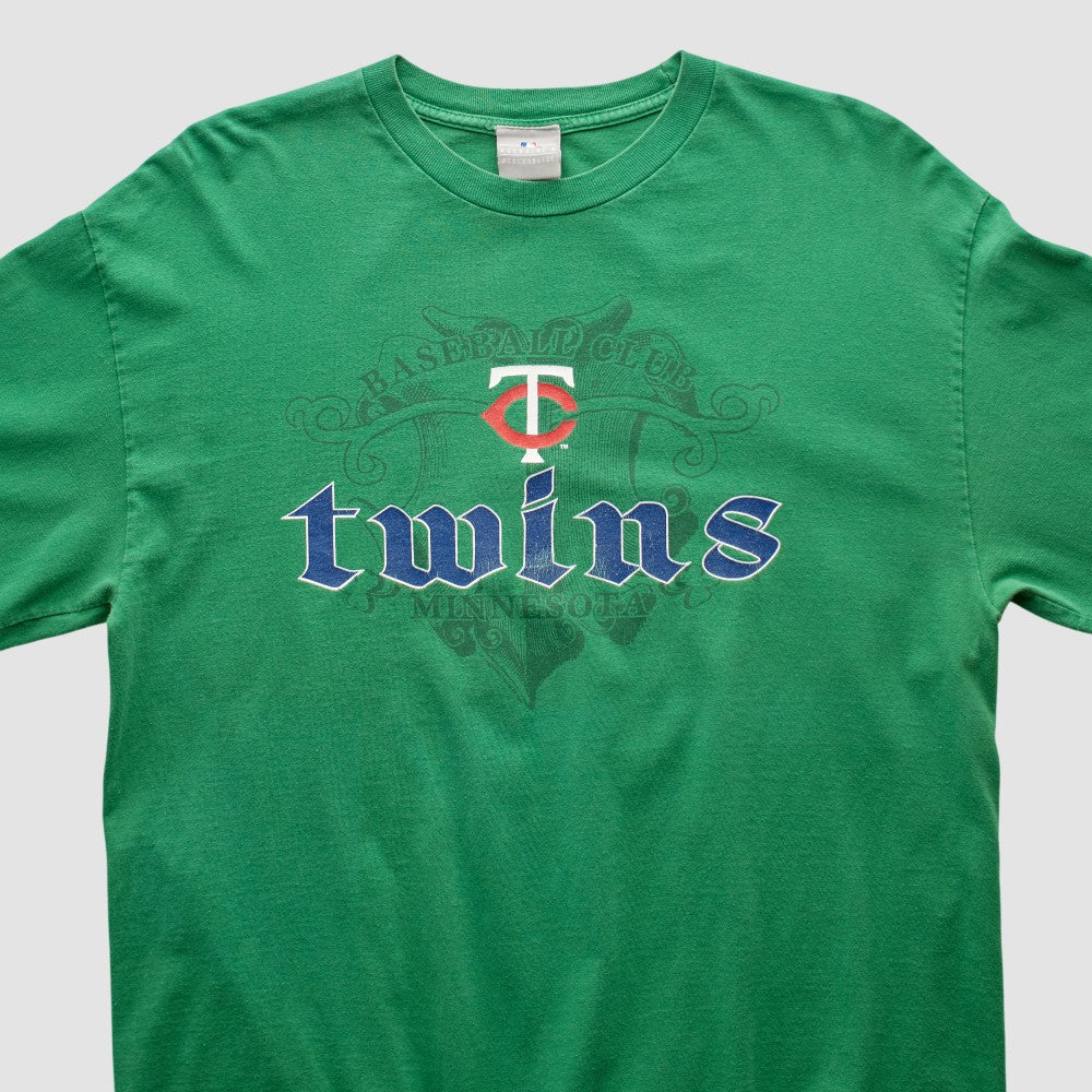 Minnesota Twins Genuine Merchandise 2000s Long Sleeve T-shirt - Green - Vintage T-shirts