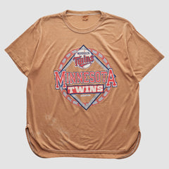 Minnesota Twins Champion 90s T-shirt - Tan - XVintage T-shirts