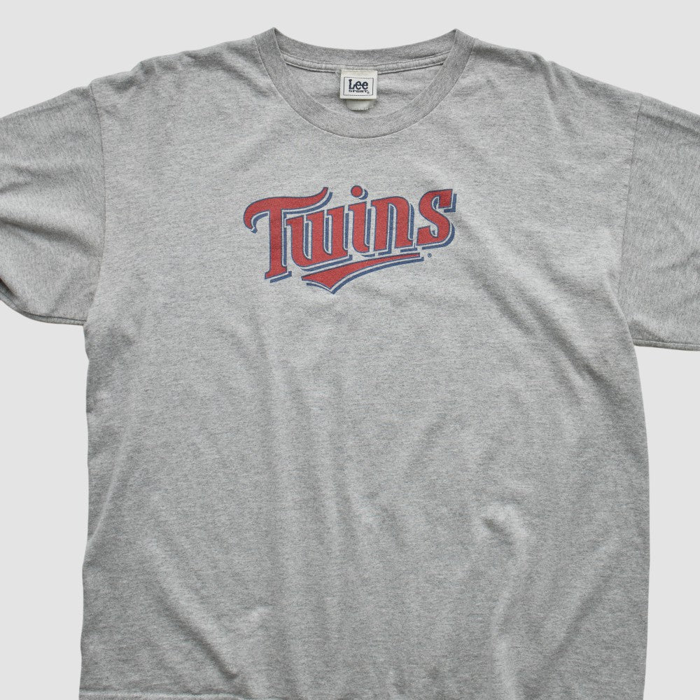 Minnesota Twins Lee Apparel 2000s Long Sleeve T-shirt - Heather Gray - Vintage T-shirts