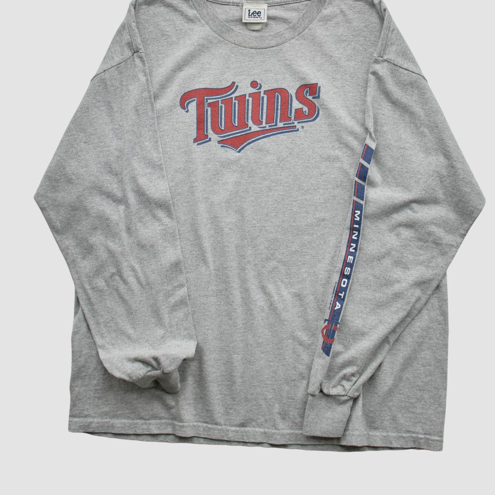 Minnesota Twins Lee Apparel 2000s Long Sleeve T-shirt - Heather Gray - Vintage T-shirts