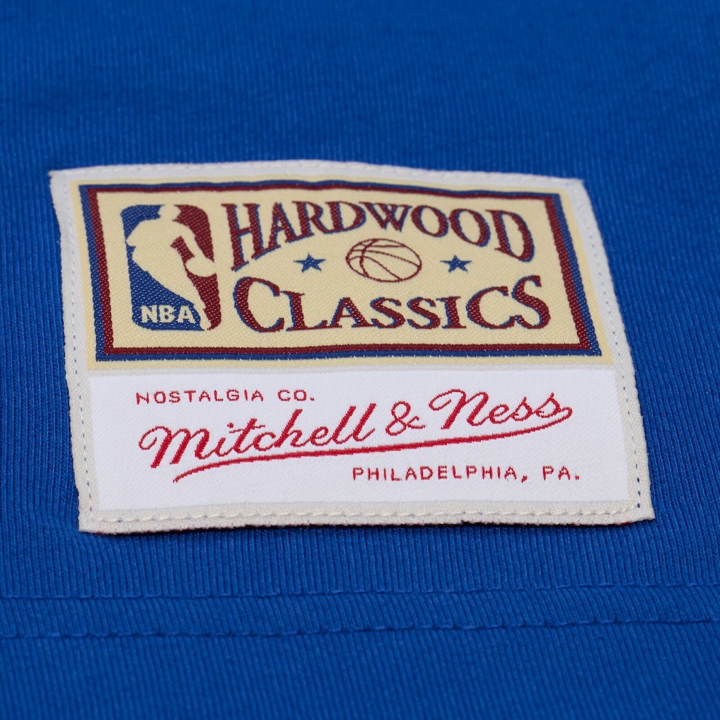 New York Knicks Head Coach T-Shirt Blue - Mitchell & Ness outlet