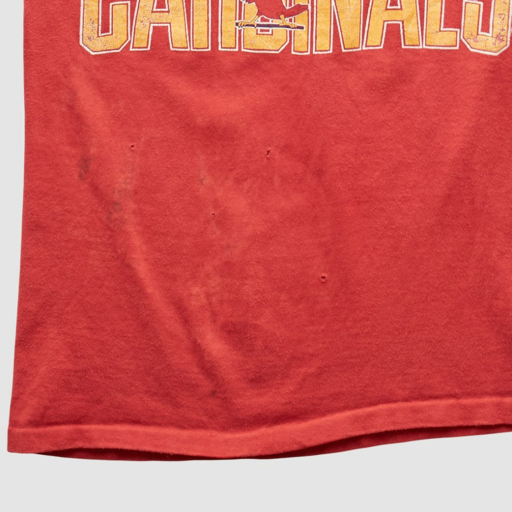 St. Louis Cardinals Logo 7 90s T-shirt - Red - Vintage T-shirts