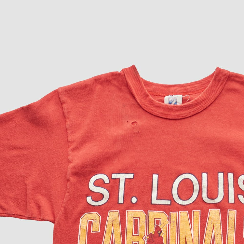 St. Louis Cardinals Logo 7 90s T-shirt - Red - Vintage T-shirts