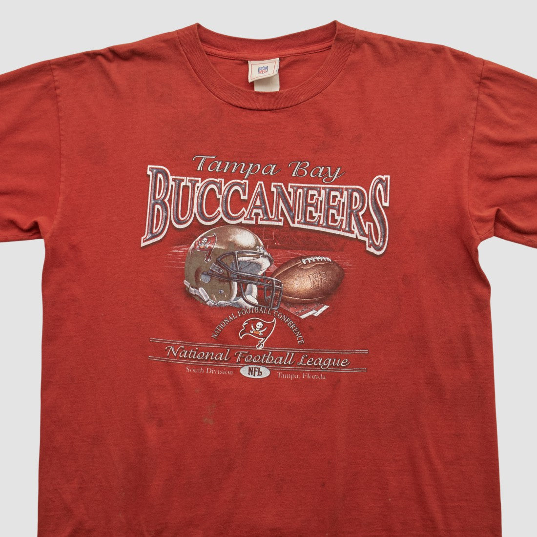 Tampa Bay Buccaneers NFL 2000s T-shirt - Red T-shirts