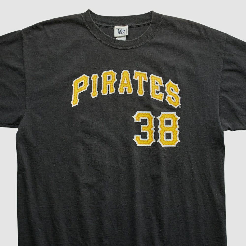 Pittsburgh Pirates Lee Apparel 2000s T-shirt - Black - XVintage T-shirts