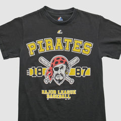 Pittsburgh Pirates Majestic 2000s T-shirt - Black - XXVintage T-shirts