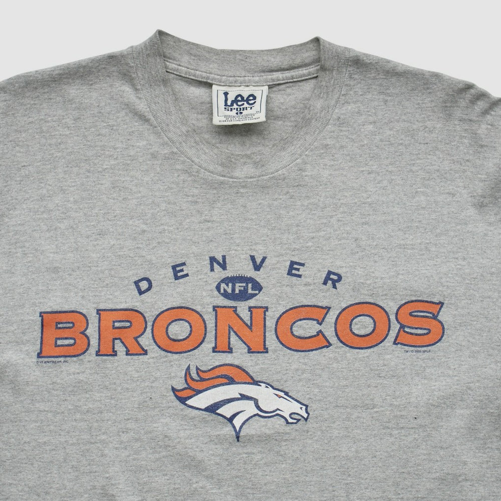 Denver Broncos Lee Apparel 2000s Long Sleeve T-shirt - Heather Gray T-shirts