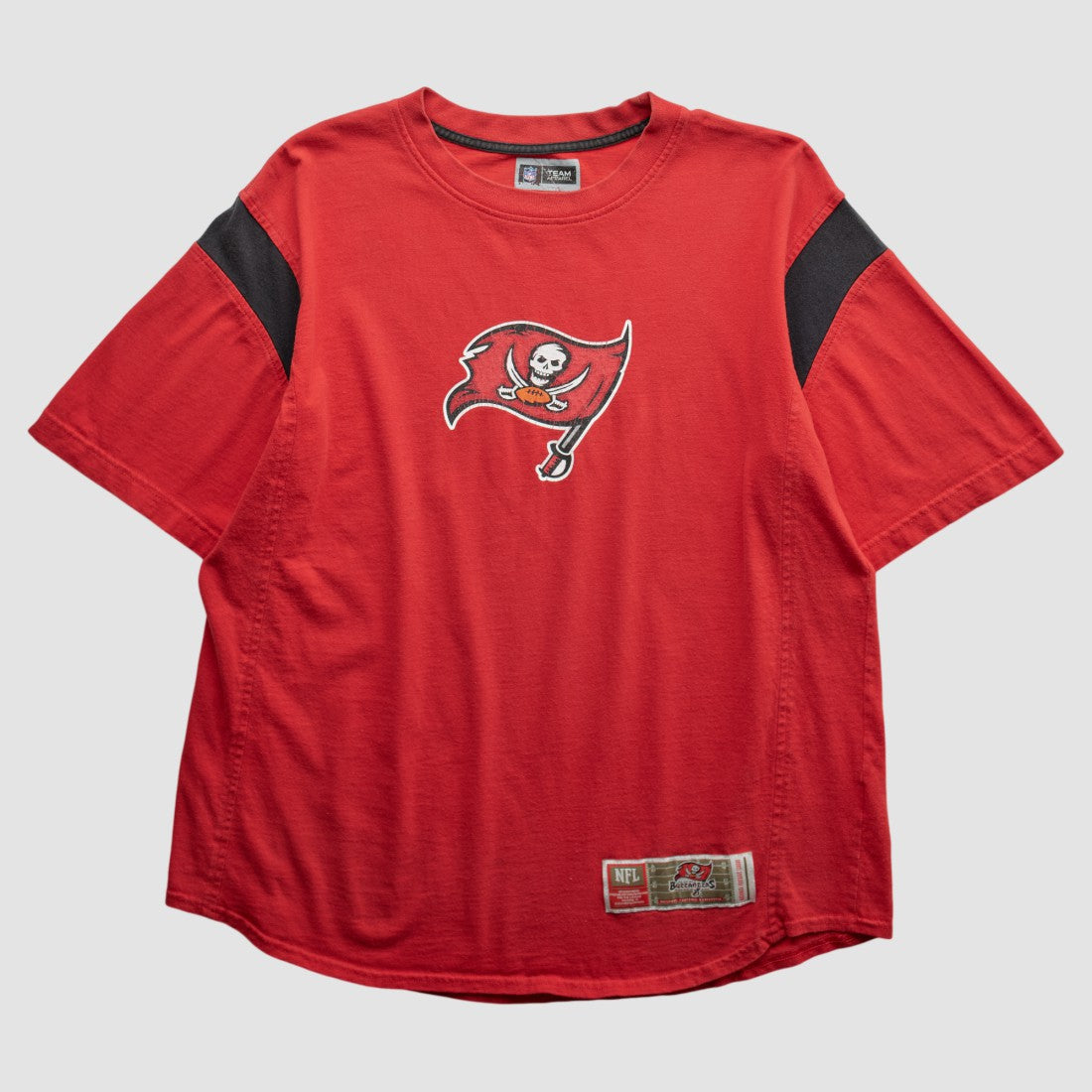 Tampa Bay Buccaneers NFL 2000s T-shirt - Red T-shirts