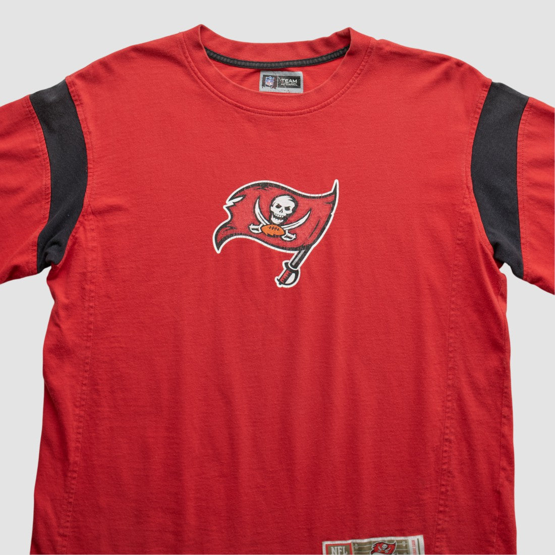 Tampa Bay Buccaneers NFL 2000s T-shirt - Red T-shirts