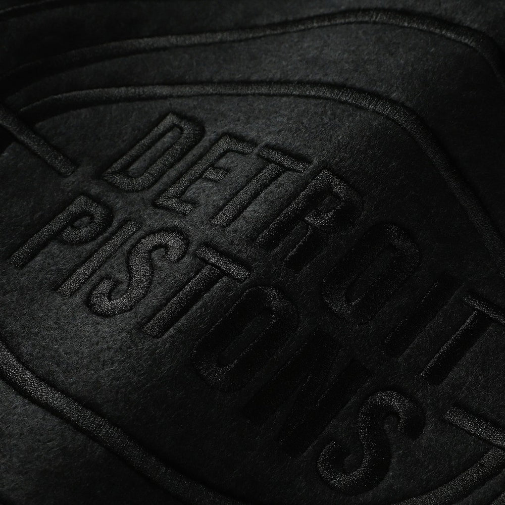 Detroit Pistons Women's Phantom Cropped T-Shirt Black - Mitchell & Ness