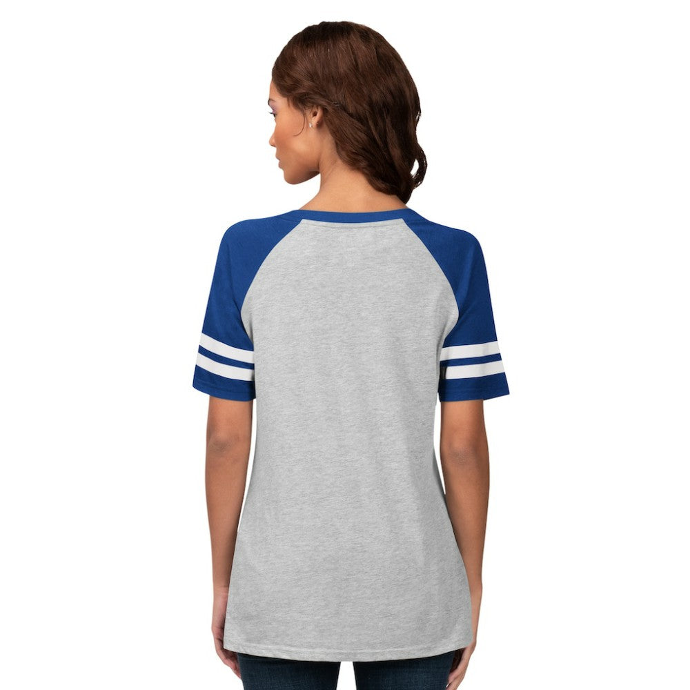 Los Angeles Dodgers G-III 4Her by Carl Banks Women's Goal Line Raglan V-Neck T-Shirt - Heather Gray T-shirts