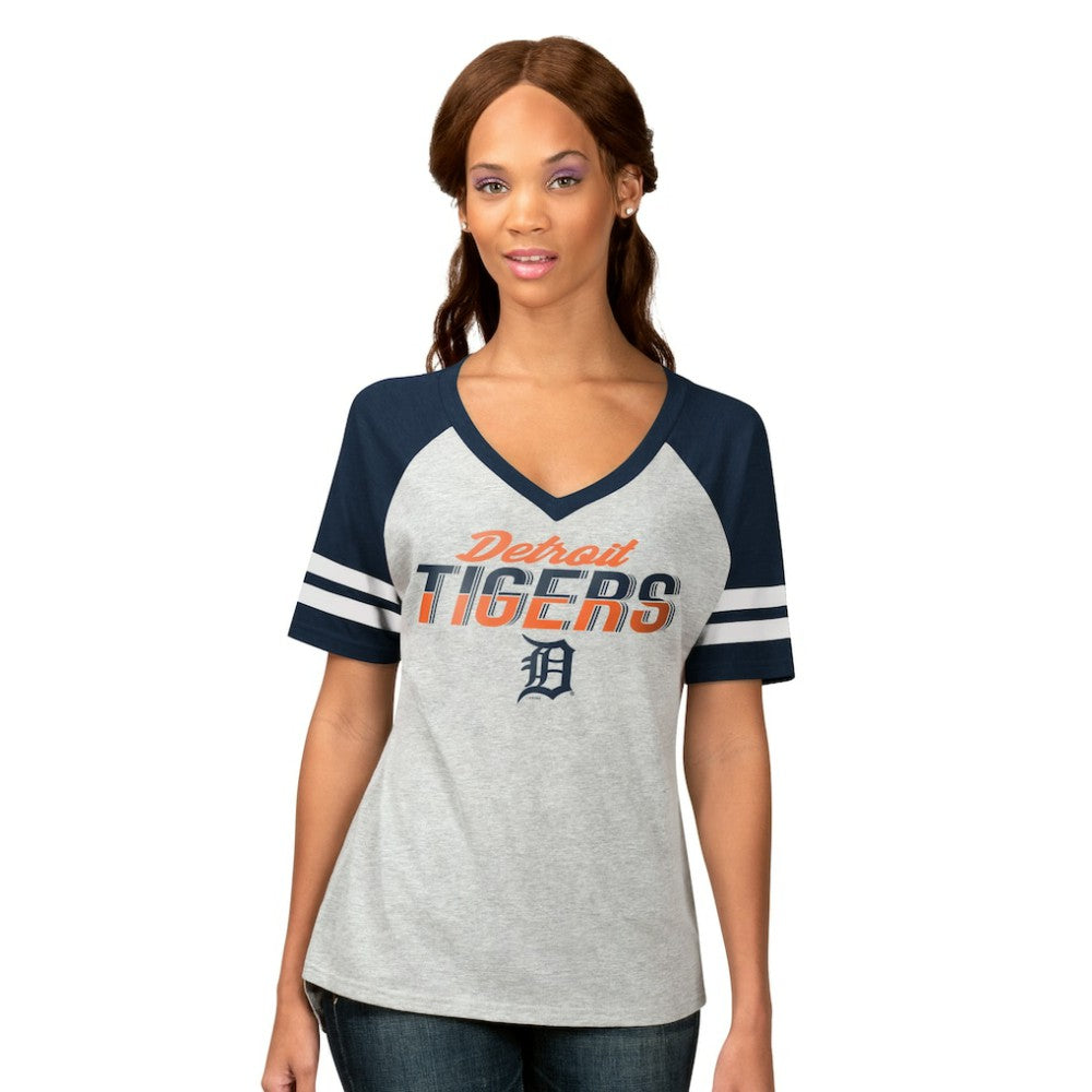 Detroit Tigers G-III 4Her by Carl Banks Women's Goal Line Raglan V-Neck T-Shirt - Heather Gray T-shirts