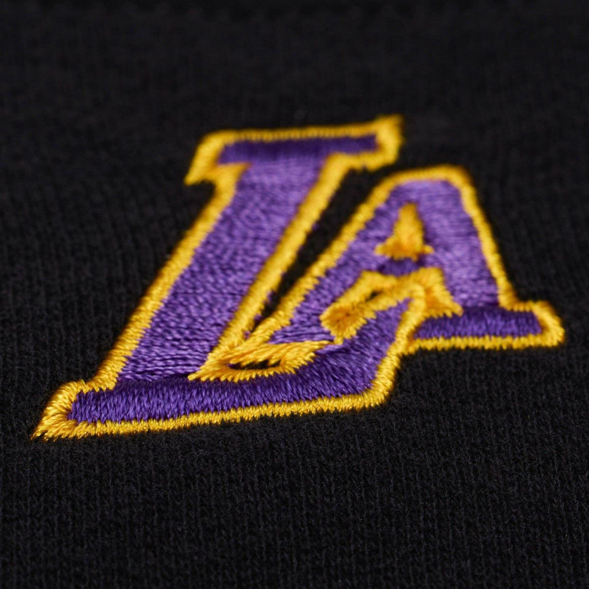 Los Angeles Lakers Women's Hardwood Classics Script Lightweight Sweatshirt Black - Mitchell & Ness