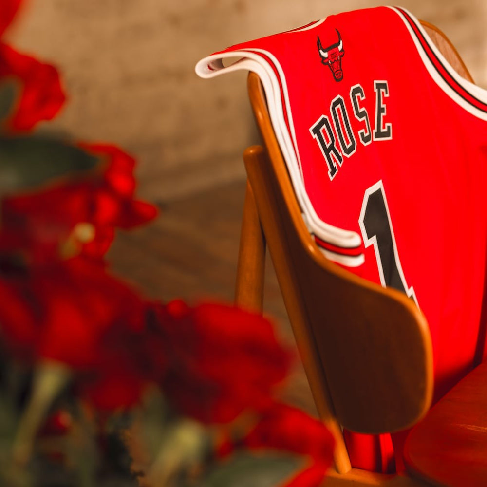 Derrick Rose Chicago Bulls 2008-09 Authentic Jersey Red - Mitchell & Ness