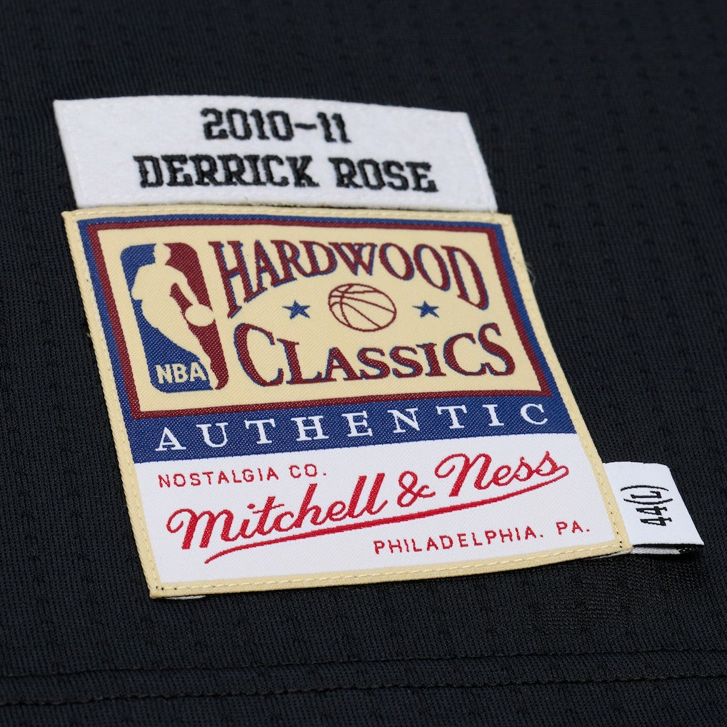 Derrick Rose Chicago Bulls 2010-11 Authentic Jersey Black - Mitchell & Ness