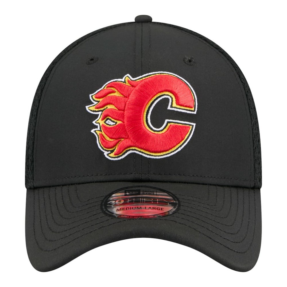 Calgary Flames New Era Logo 39THIRTY Flex Hat - Black | US 203785930