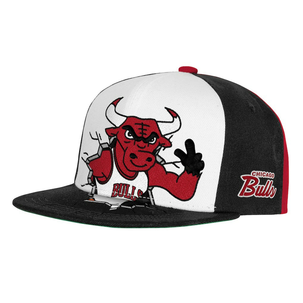 Chicago Bulls Youth Mascot Snapback Hat Black - Mitchell & Ness