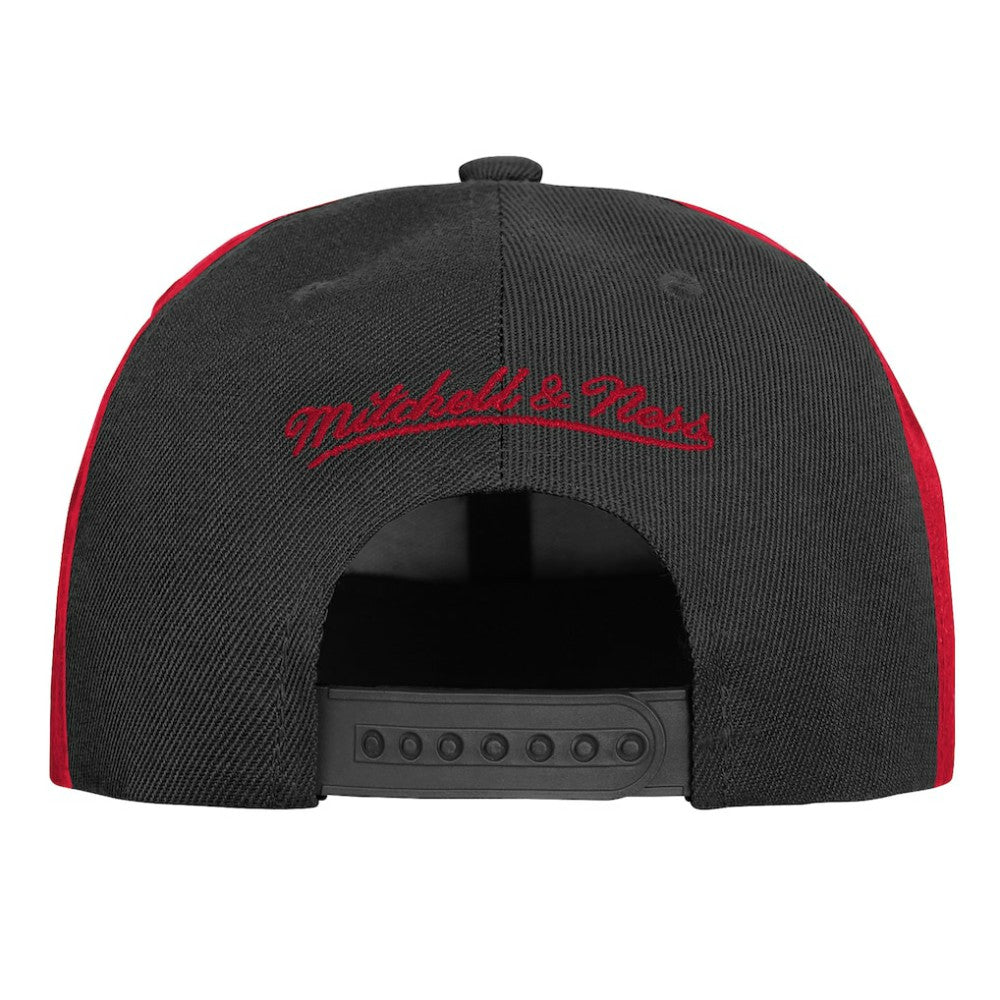 Chicago Blackhawks Mitchell & Ness Youth Mascot Snapback Hat - Red | US 203788032